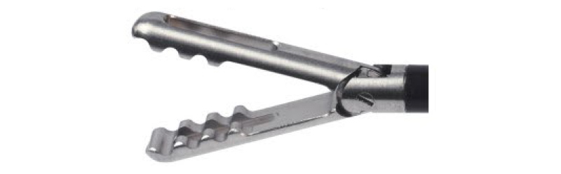 HF2007.8 Grasping,atraumatic jaw cup,fenstrated